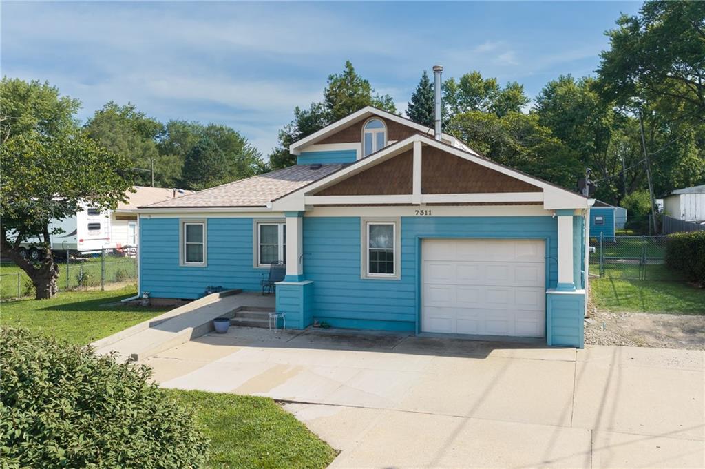 1st image of 7311 Leavenworth Rd, Kansas City, KS 66109 | MLS# 2638157