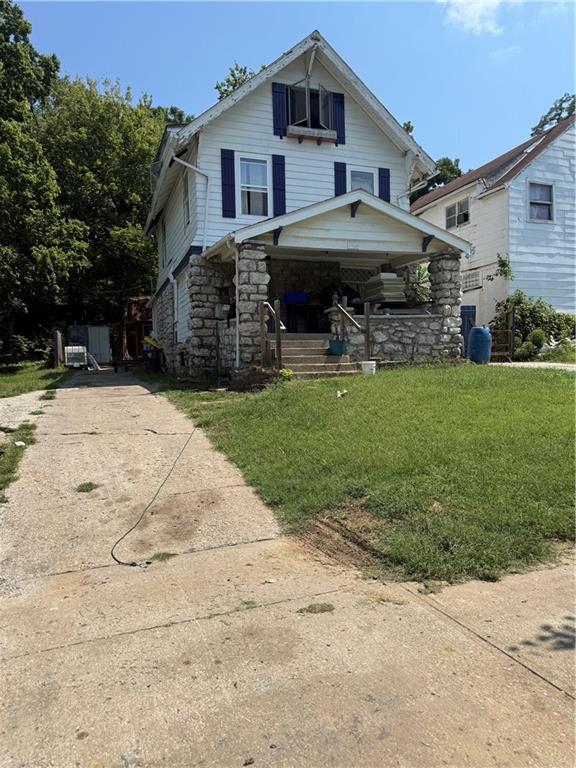 2nd image of 2919 Paseo Blvd, Kansas City, MO 64109 | MLS# 2638190