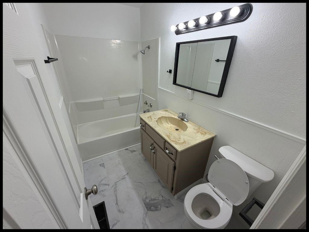 24th image of 901 Anderson St, Warrensburg, MO 64093 | MLS# 2638195