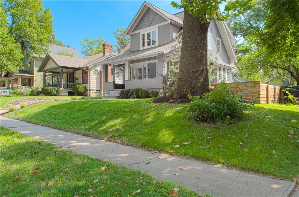 1st image of 4169 Cambridge St, Kansas City, KS 66103 | MLS# 2638201