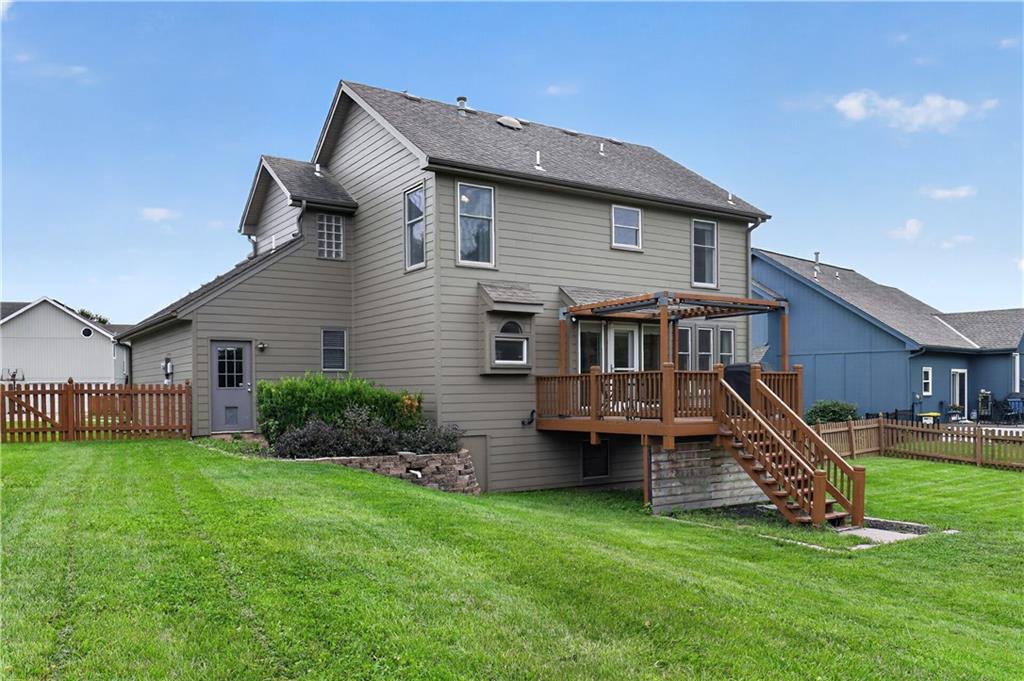 24th image of 11008 N Farley Ave, Kansas City, MO 64157 | MLS# 2638225