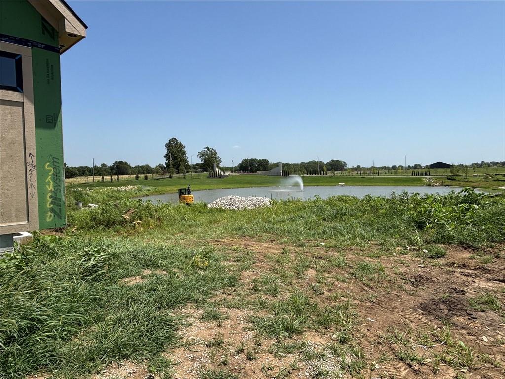 1st image of 9702 W 175th Ter, Overland Park, KS 66221 | MLS# 2638237