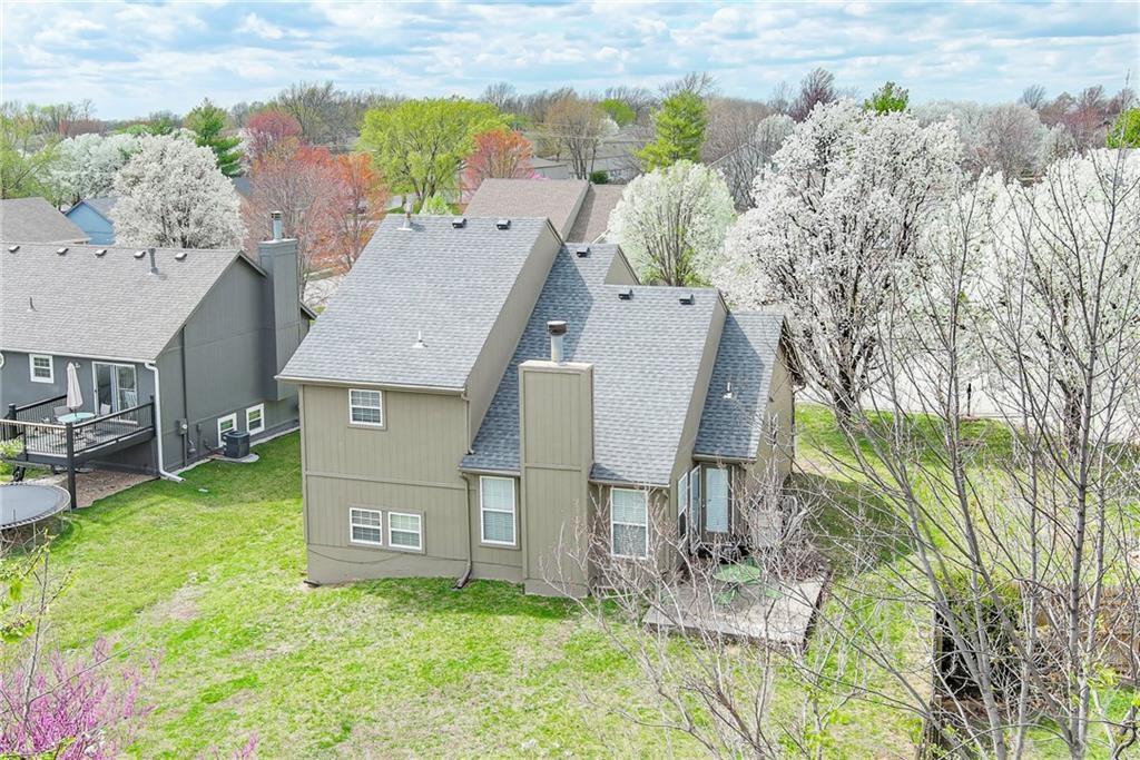 33rd image of 944 N Pine St N, Olathe, KS 66061 | MLS# 2638239