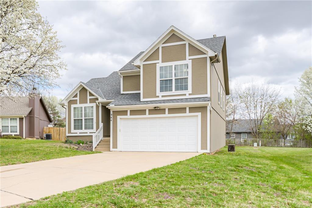 1st image of 944 N Pine St N, Olathe, KS 66061 | MLS# 2638239