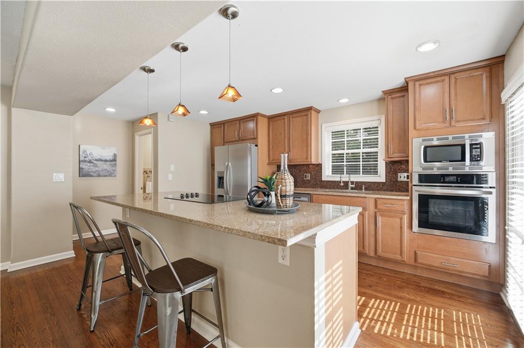 5th image of 429 E 63Rd Ter, Kansas City, MO 64110 | MLS# 2638248