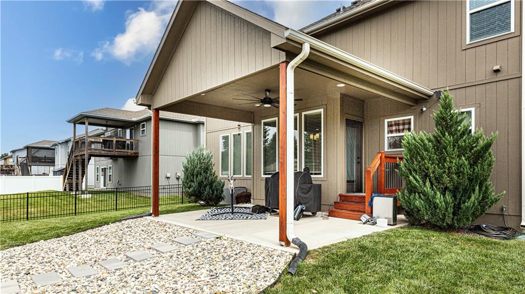 29th image of 814 S Sunset Ln, Raymore, MO 64083 | MLS# 2638338