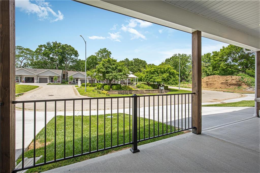 4th image of 5821 Hunter Ct, Raytown, MO 64133 | MLS# 2638343