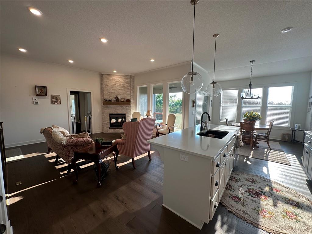 4th image of 2938 Sw Arboridge Dr, Lee's Summit, MO 64082 | MLS# 2638347