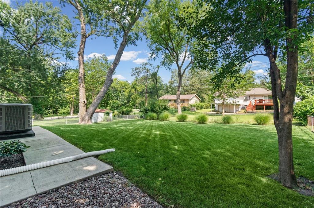 4th image of 1108 Ne 52Nd Ter, Kansas City, MO 64118 | MLS# 2638353