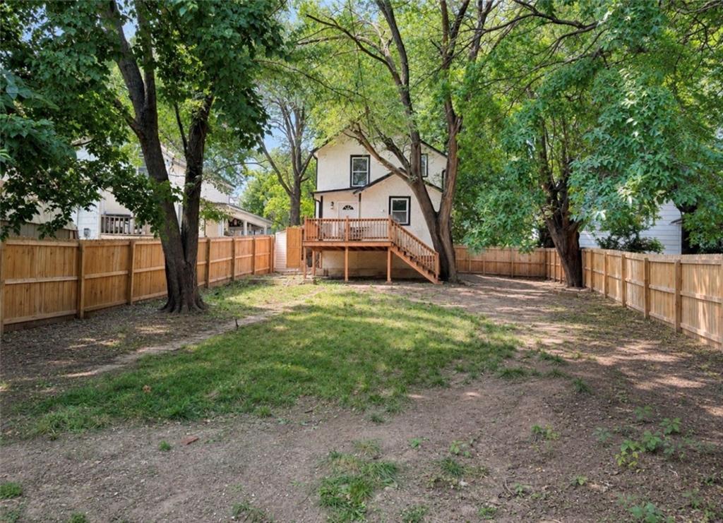 15th image of 407 Olive St, Leavenworth, KS 66048 | MLS# 2638476