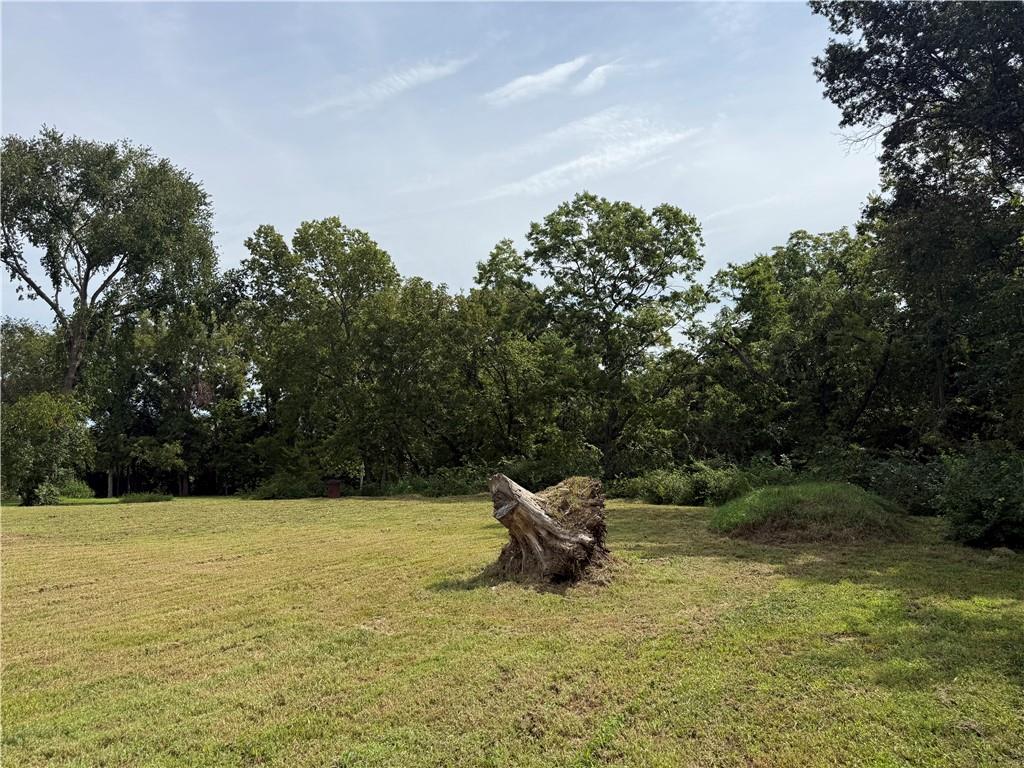 3rd image of 1209 N Lyne St, Raymore, MO 64083 | MLS# 2638483