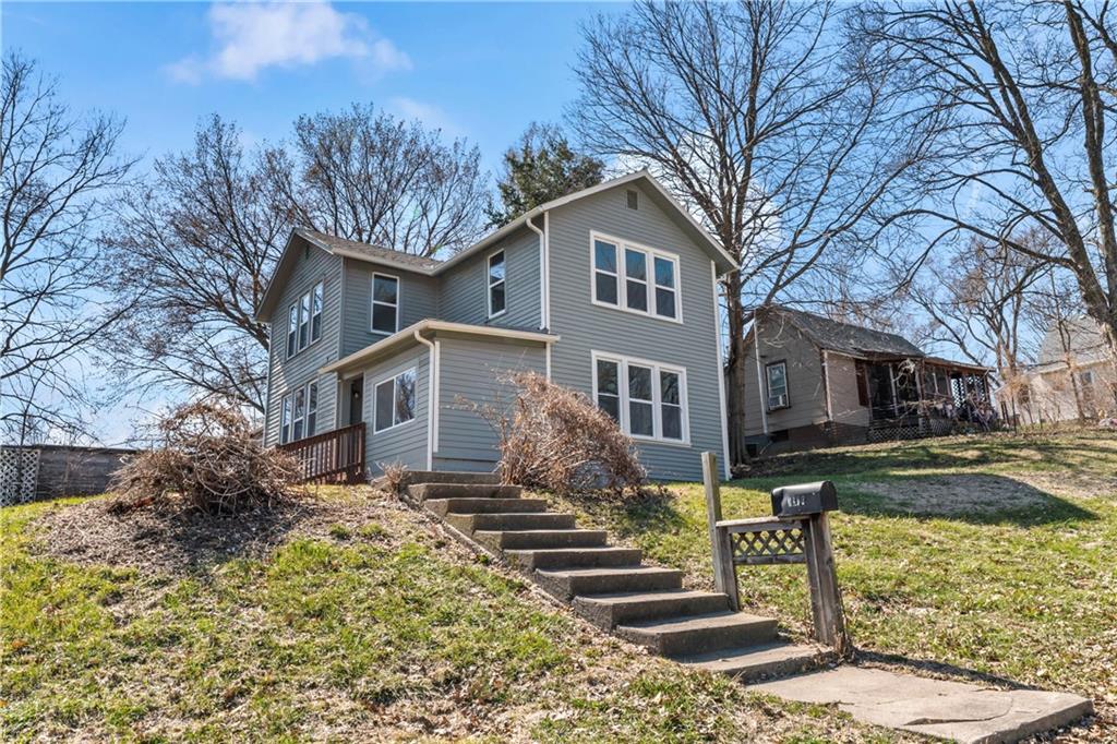 4th image of 1314 Atchison St, Atchison, KS 66002 | MLS# 2638496