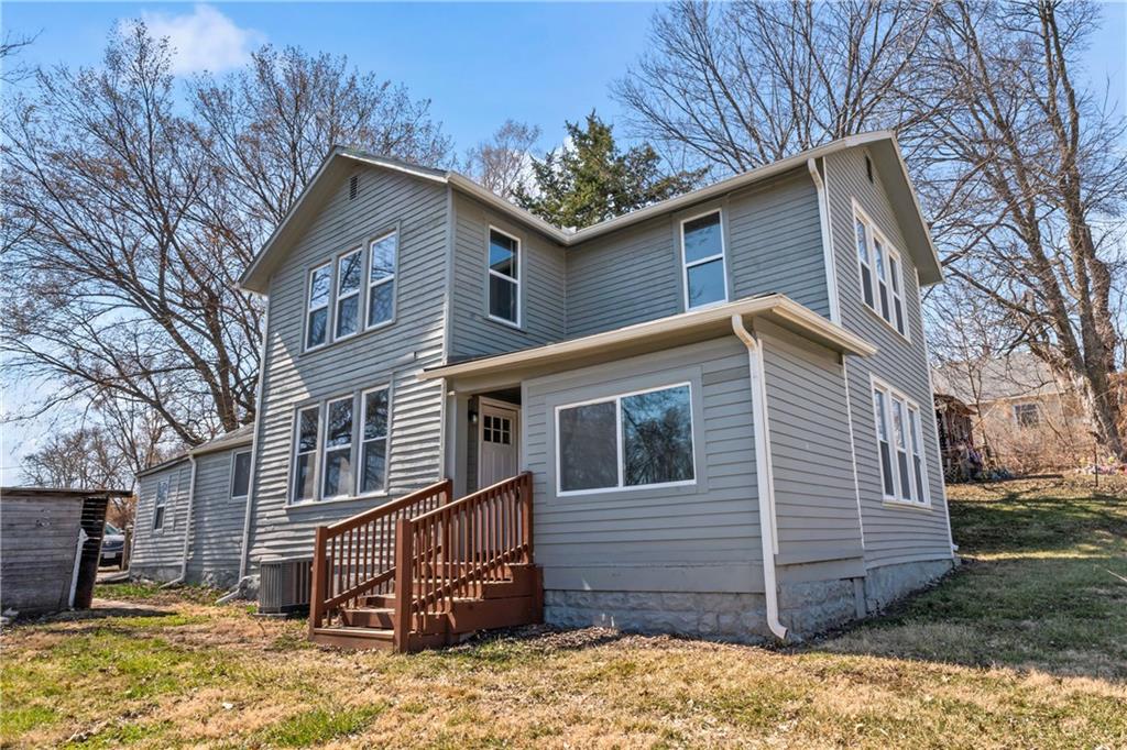1st image of 1314 Atchison St, Atchison, KS 66002 | MLS# 2638496