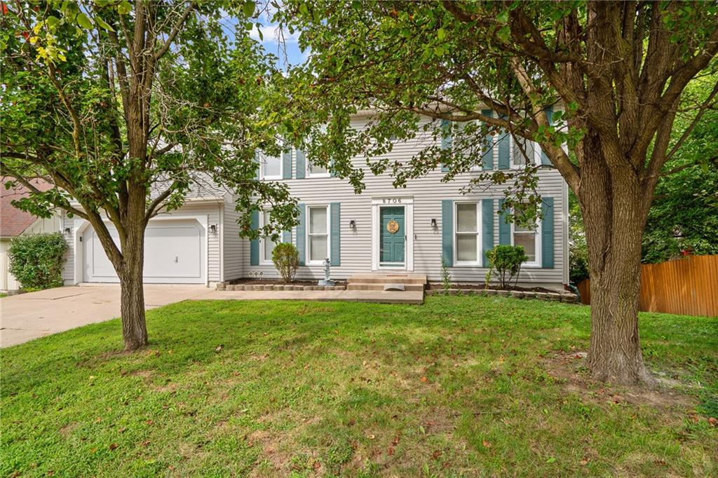 2nd image of 8706 N Troost Ave, Kansas City, MO 64155 | MLS# 2638530