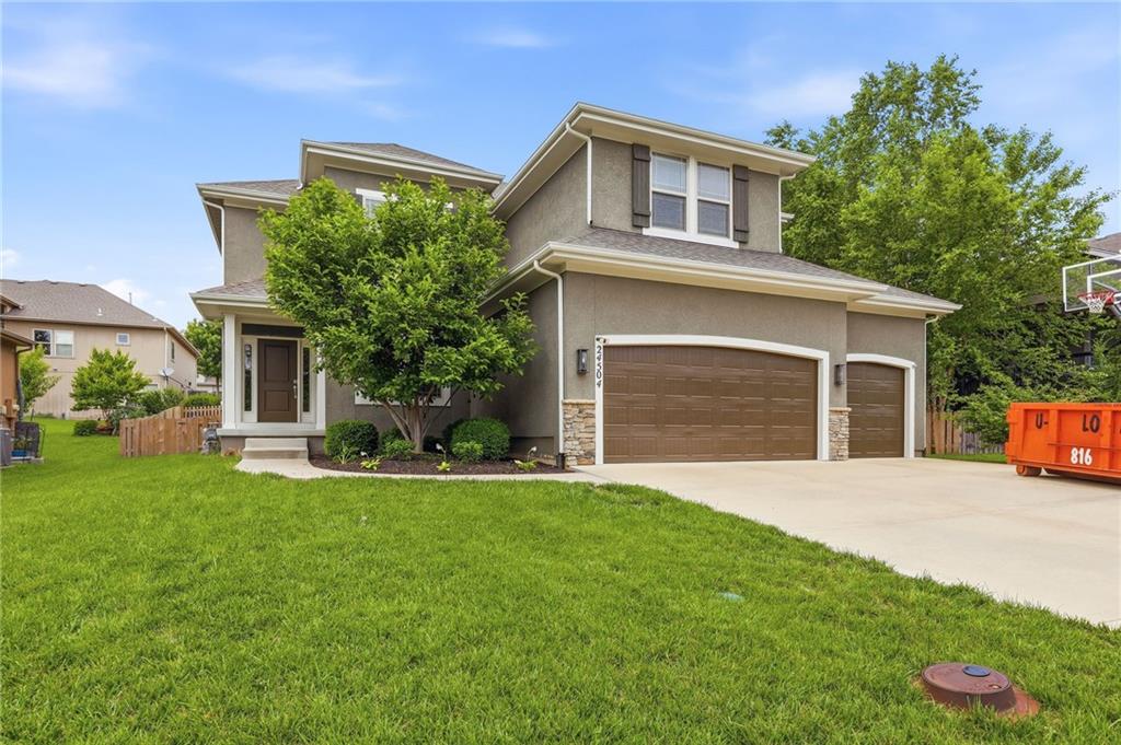 1st image of 24504 W 80th Pl, Lenexa, KS 66227 | MLS# 2638660