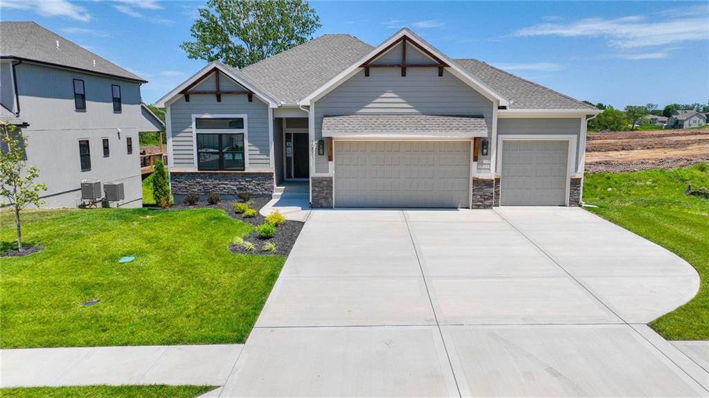 Photo 4 of Single family home for sale at 10419 N Liberty St, Kansas City, MO 64155 | MLS# 2638740 | Listing updated on 2026-09-03