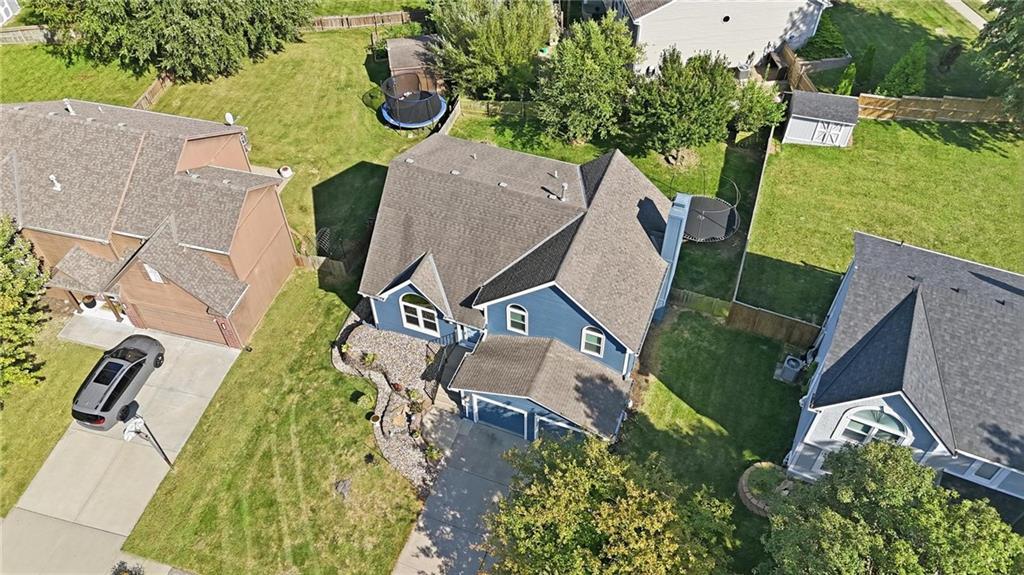 Photo 4 of Single family home for sale at 11307 N Jefferson St, Kansas City, MO 64155 | MLS# 2638755 | Listing updated on 2026-09-05