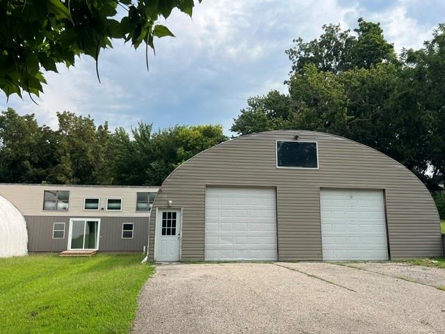 1st image of 2910 Karnes Rd, St Joseph, MO 64506 | MLS# 2638819