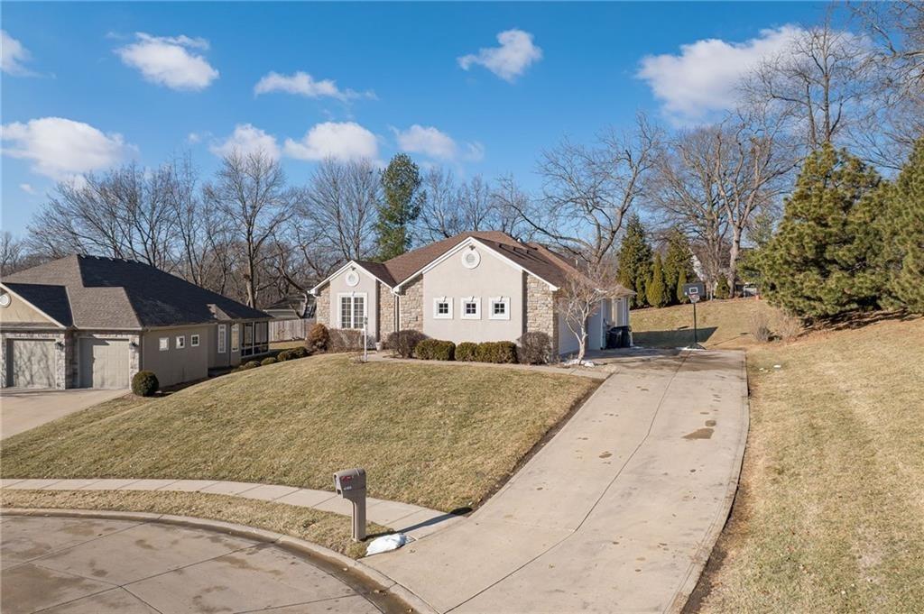 Photo 2 of Single family home for sale at 4109 Hidden Valley Dr, Saint Joseph, MO 64506 | MLS# 2638825 | Listing updated on 2026-09-02