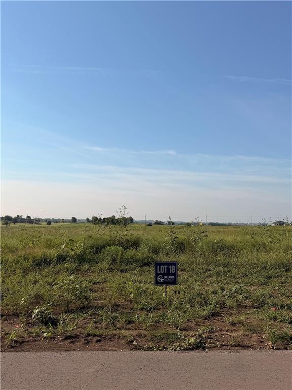 1st image of 1095 Aria Dr, Raymore, MO 64083 | MLS# 2638865