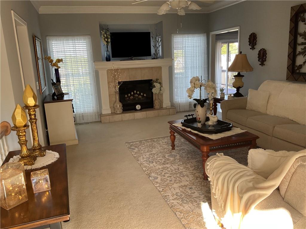 Photo 1 of Single family home for sale at 8543 N Robinhood Ave, Kansas City, MO 64154 | MLS# 2638939 | Listing updated on 2026-09-04