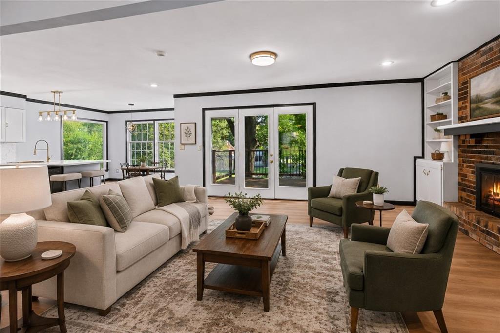 Photo 5 of Single family home for sale at 6809 Lakeshore Dr, Kansas City, MO 64133 | MLS# 2638956 | Listing updated on 2026-09-04
