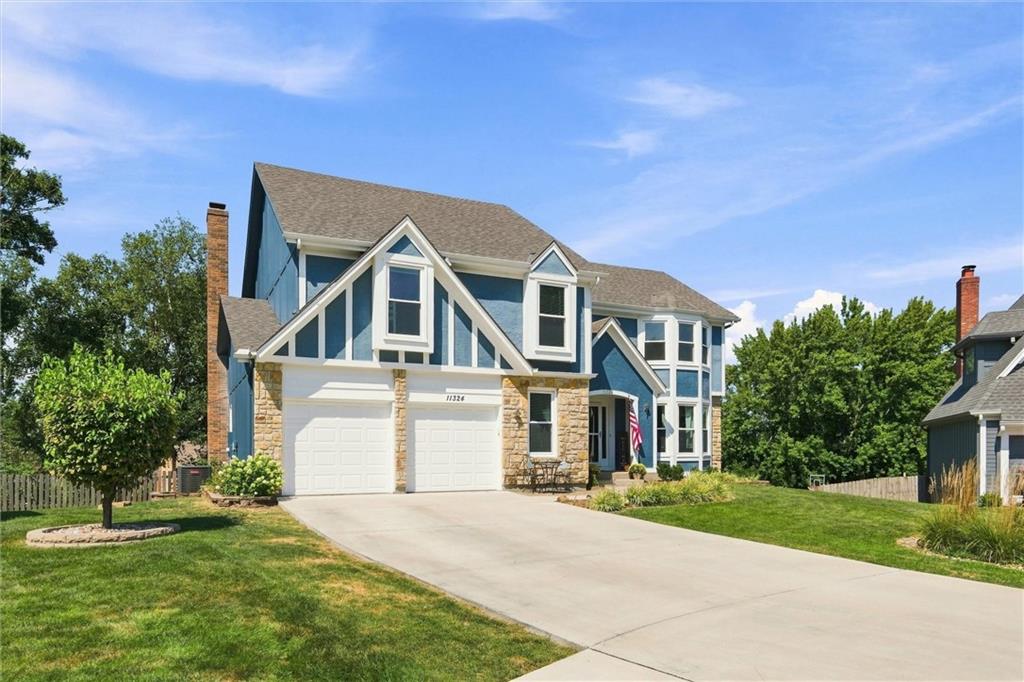 3rd image of 11324 Slater St, Overland Park, KS 66210 | MLS# 2639004