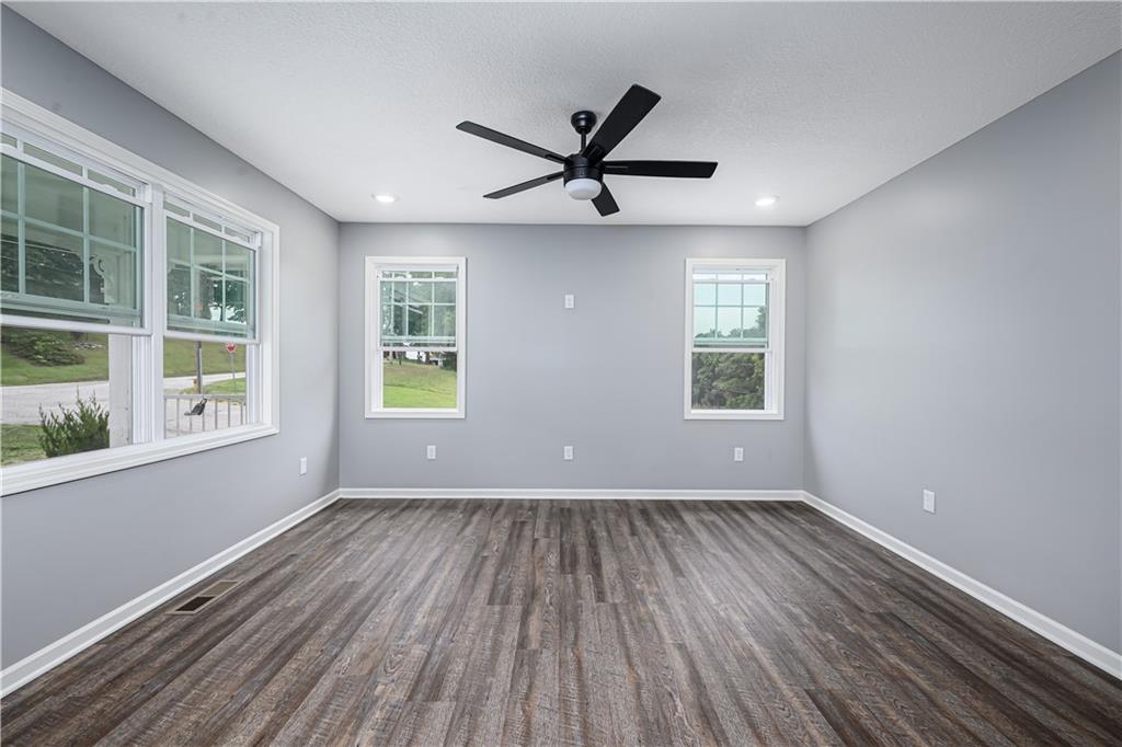 5th image of 605 Washington St, Atchison, KS 66002 | MLS# 2639012