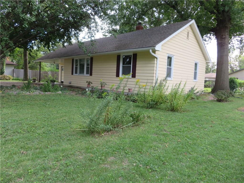 2nd image of 2207 Nw Polk St, Topeka, KS 66608 | MLS# 2639027