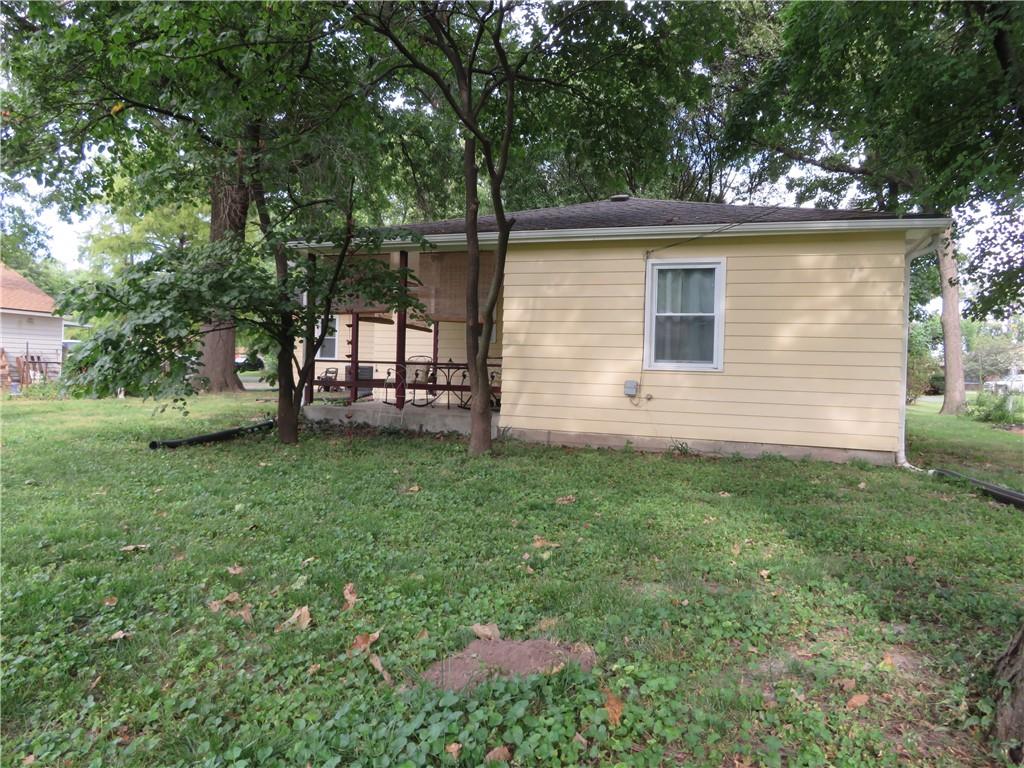 5th image of 2207 Nw Polk St, Topeka, KS 66608 | MLS# 2639027