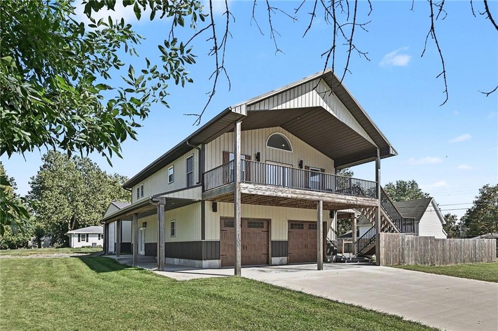 Photo 2 of Single family home for sale at 100 S 2nd Street, King City, MO 64463 | MLS# 2639048 | Listing updated on 2026-09-03