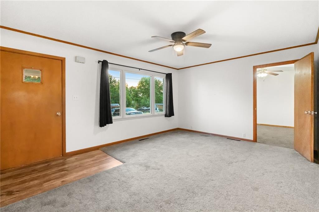 Photo 4 of Single family home for sale at 807 S Willow St, Gallatin, MO 64640 | MLS# 2639089 | Listing updated on 2026-09-01