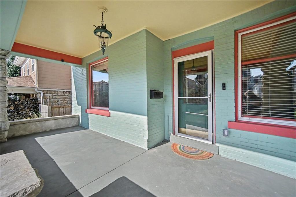 Photo 5 of Single family home for sale at 3422 Baltimore Ave, Kansas City, MO 64111 | MLS# 2639167 | Listing updated on 2026-09-04