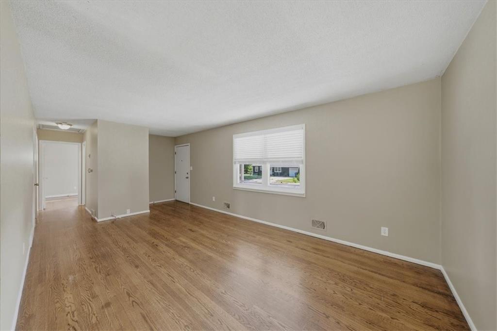 Photo 4 of Single family home for sale at 7315 Appleton Ave, Raytown, MO 64133 | MLS# 2639394 | Listing updated on 2026-09-04