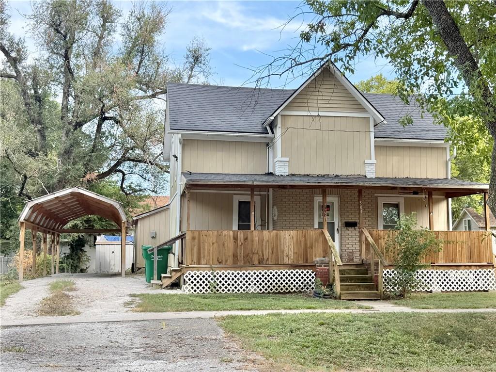 1st image of 301 N High St, Butler, MO 64730 | MLS# 2639535