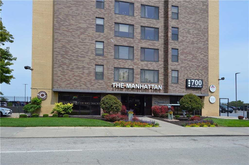Photo 1 of Condo for sale at 700 E 8th Street #9L, Kansas City, MO 64106 | MLS# 2639633 | Listing updated on 2026-09-03