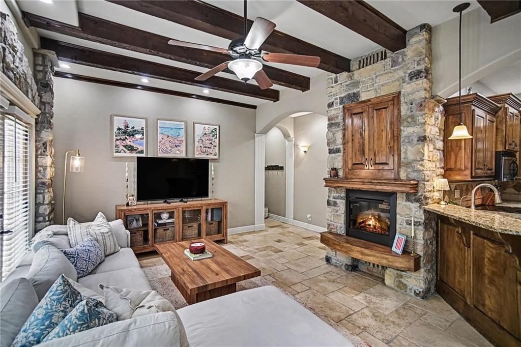 Photo 4 of Condo for sale at 1111 W 46th Street #41, Kansas City, MO 64112 | MLS# 2639658 | Listing updated on 2026-09-03