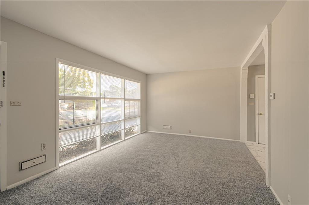 Photo 3 of Single family home for sale at 7001 E 107th Street, Kansas City, MO 64134 | MLS# 2639691 | Listing updated on 2026-09-04