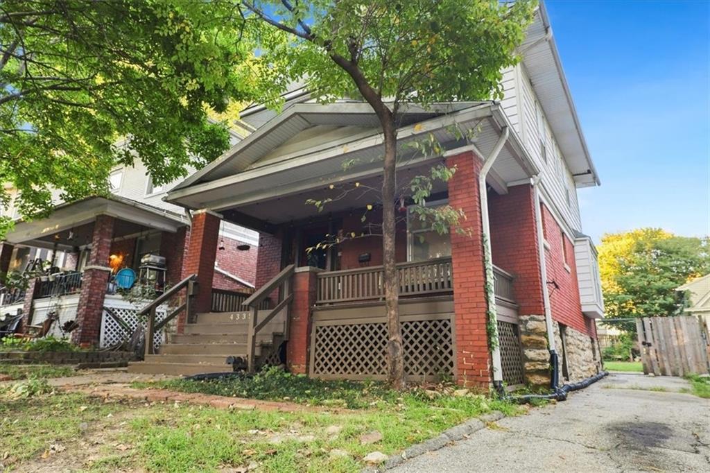 Photo 2 of Sale Pending at 4335 Campbell St, Kansas City, MO 64110 | MLS# 2639694 | Listing updated on 2026-09-05
