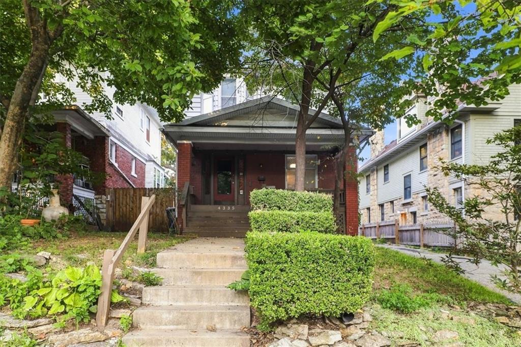 Photo 1 of Sale Pending at 4335 Campbell St, Kansas City, MO 64110 | MLS# 2639694 | Listing updated on 2026-09-05