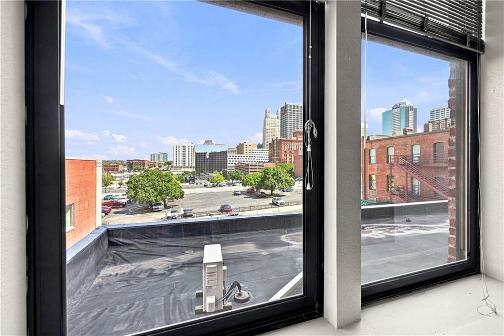 Photo 5 of Condo for sale at 308 W 8th Street #216, Kansas City, MO 64105 | MLS# 2639715 | Listing updated on 2026-09-03