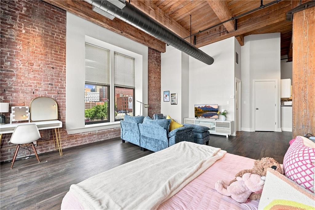 Photo 4 of Condo for sale at 308 W 8th Street #216, Kansas City, MO 64105 | MLS# 2639715 | Listing updated on 2026-09-03