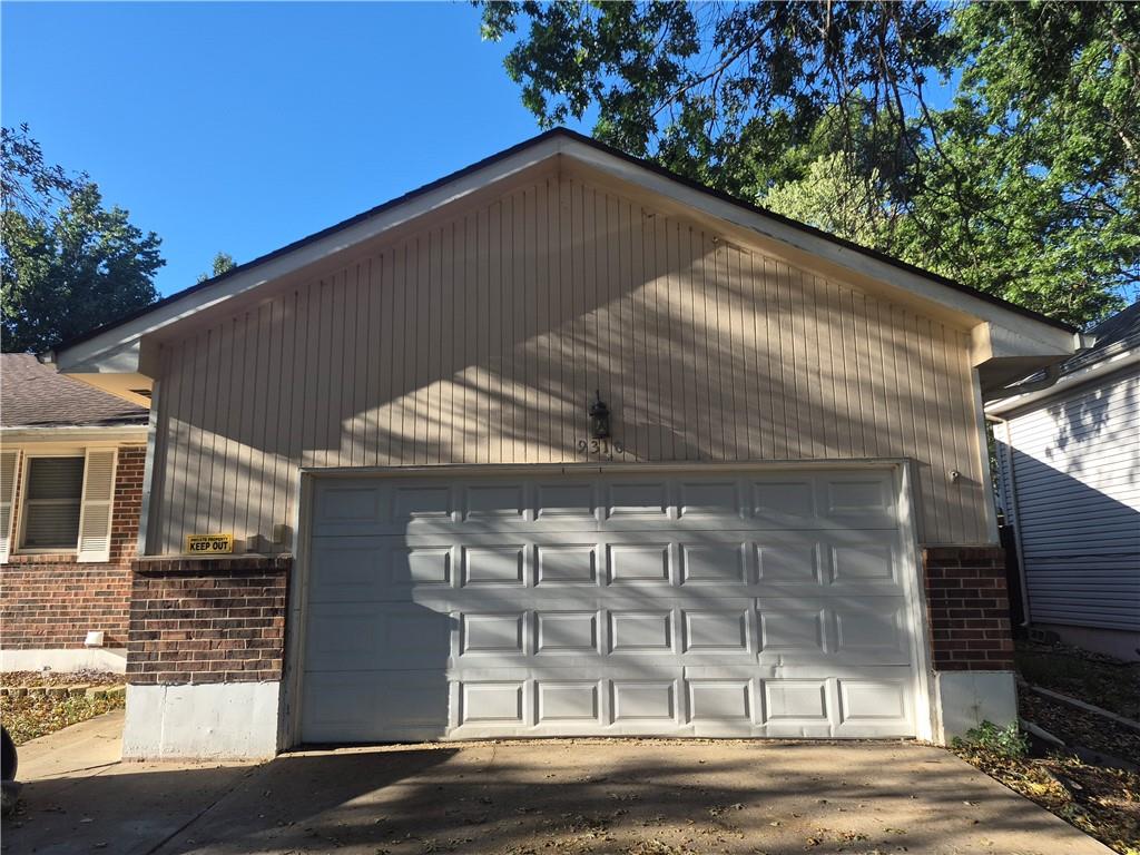 Photo 2 of Single family home for sale at 9310 E 83rd Street, Raytown, MO 64138 | MLS# 2639731 | Listing updated on 2026-09-04