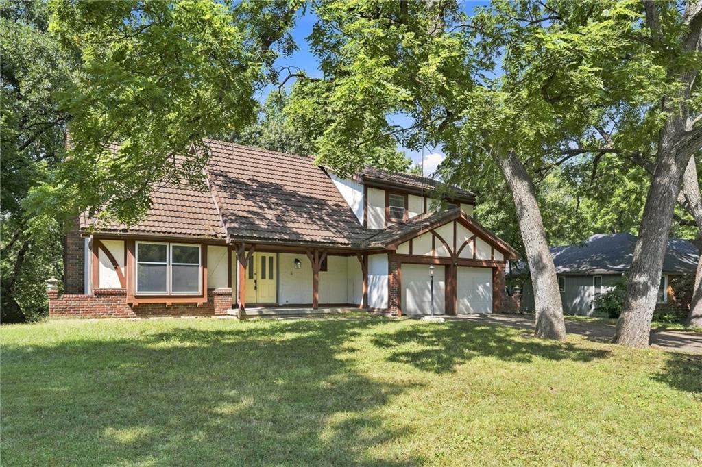 Photo 1 of Single family home for sale at 3706 W Colony Sq, Saint Joseph, MO 64506 | MLS# 2639736 | Listing updated on 2026-09-04