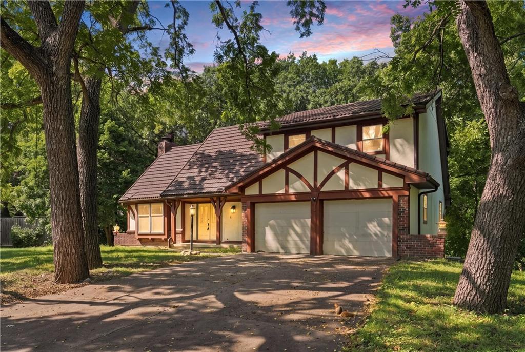 Photo 4 of Single family home for sale at 3706 W Colony Sq, Saint Joseph, MO 64506 | MLS# 2639736 | Listing updated on 2026-09-04