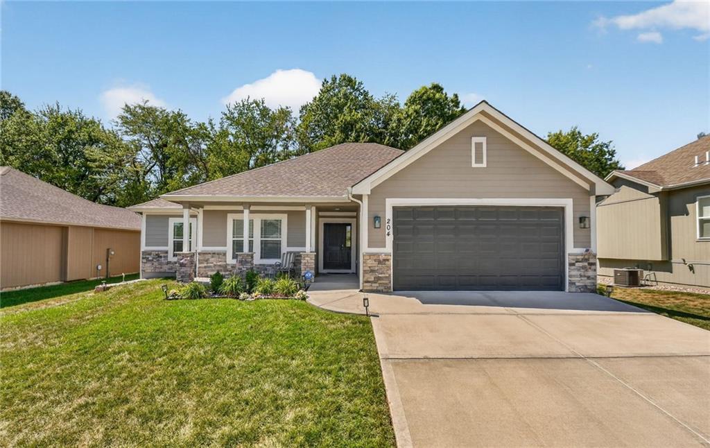 Photo 1 of Single family home for sale at 204 S Marimack Ct, Kearney, MO 64060 | MLS# 2639915 | Listing updated on 2026-09-05