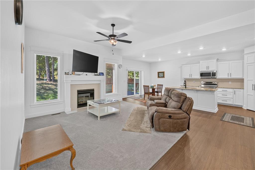 Photo 5 of Single family home for sale at 204 S Marimack Ct, Kearney, MO 64060 | MLS# 2639915 | Listing updated on 2026-09-05