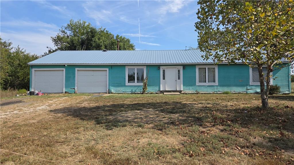 1st image of 34525 W 407th Street, Parker, KS 66072 | MLS# 2639942