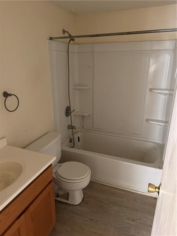 9th image of 211 Charles St, Humboldt, KS 66748 | MLS# 2639951