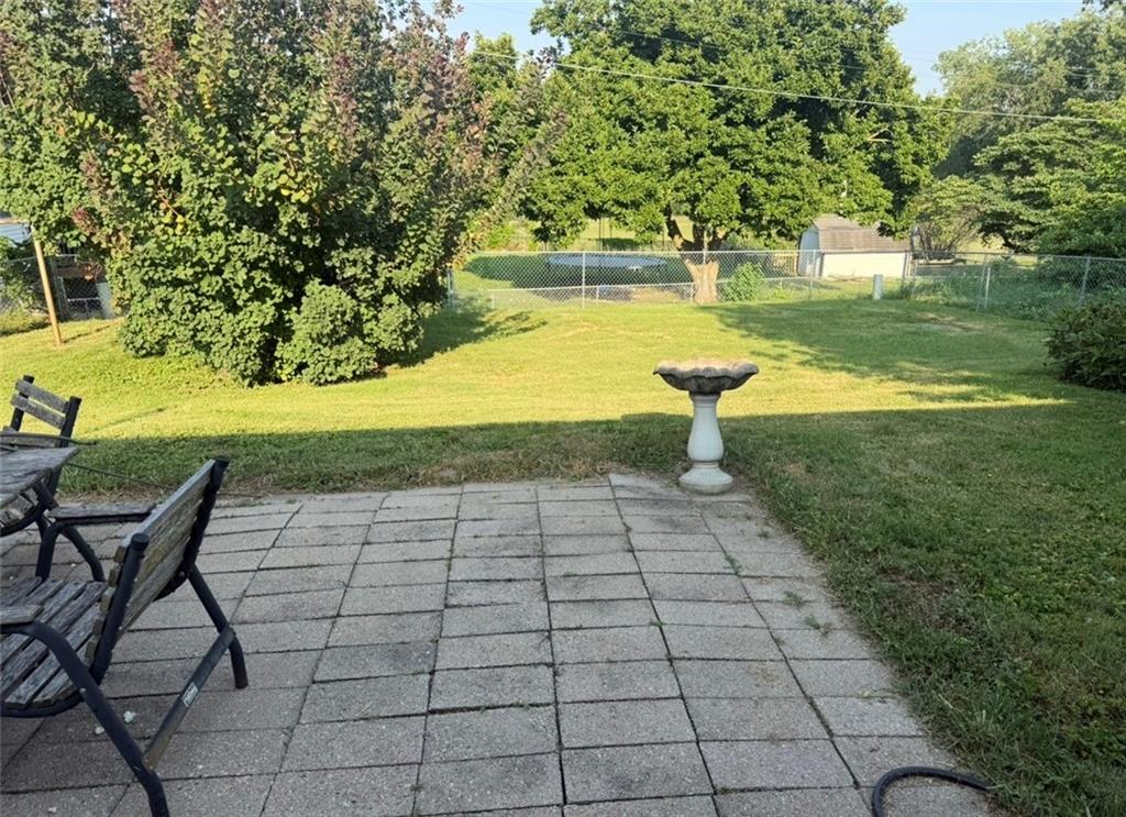 Photo 12 of Single family home for sale at 3303 Sioux Ln, Saint Joseph, MO 64503 | MLS# 2640019 | Listing updated on 2026-09-02